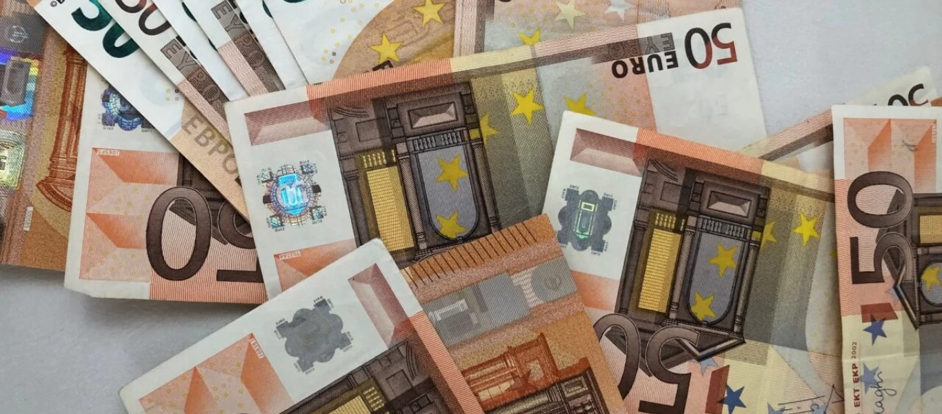 Ενισχυμένη αποζημίωση ειδικού σκοπού: Οι επιχειρήσεις που θα λάβουν από 500 έως 4.000 ευρώ